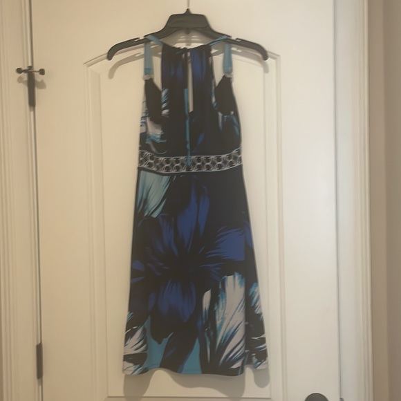 Beautiful White House Black Market Dress! - Picture 2 of 2